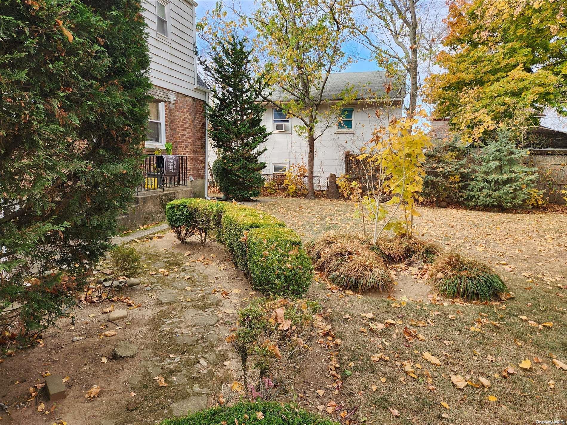 Single Family Allen  Nassau County, NY 11550, MLS-L3592283-5