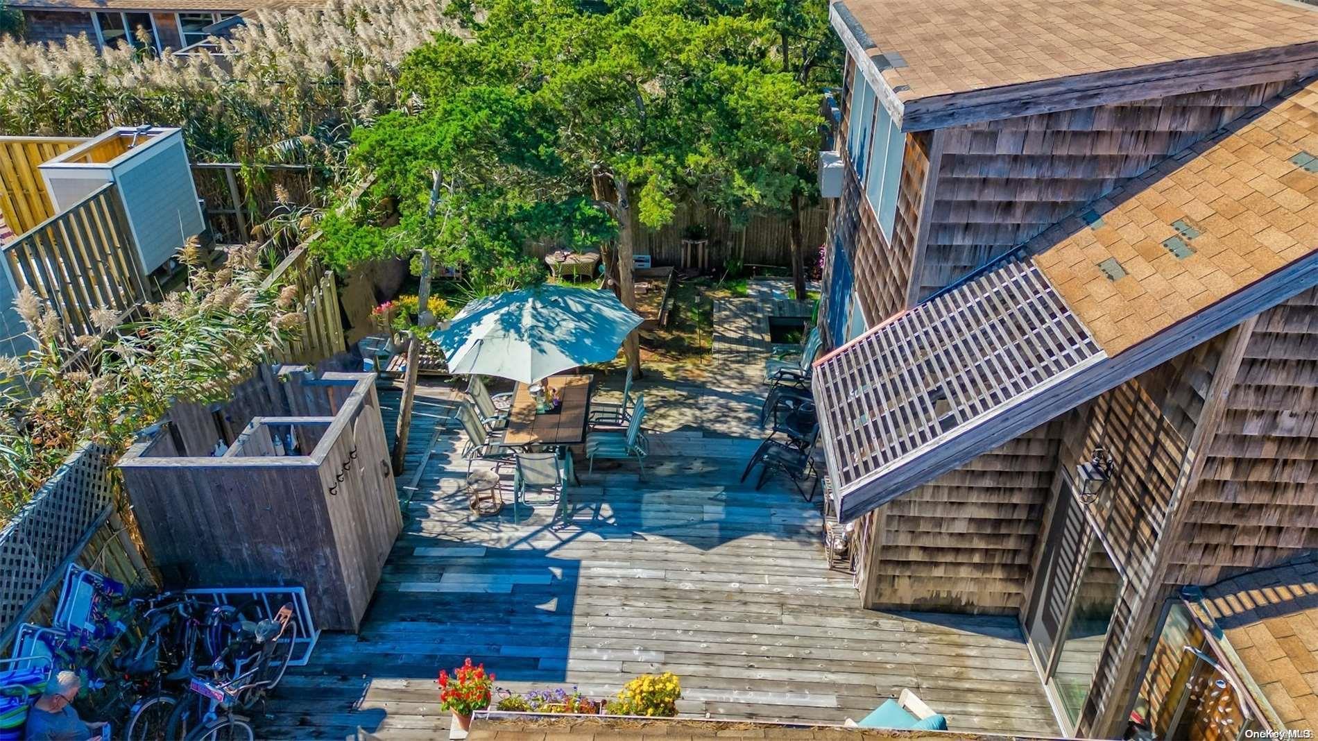 Single Family Ocean Breeeze  Suffolk County, NY 11770, MLS-L3592370-21
