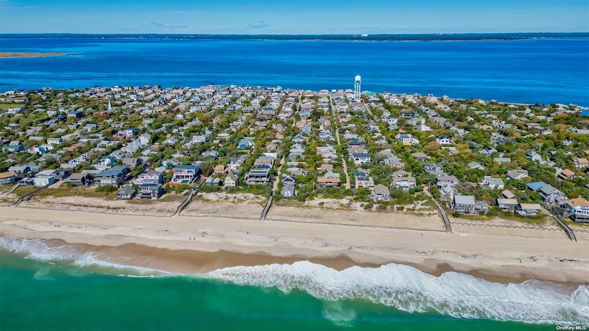 Single Family Ocean Breeeze  Suffolk County, NY 11770, MLS-L3592370-29