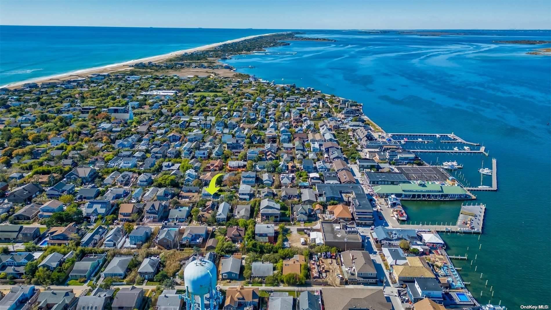 Single Family Ocean Breeeze  Suffolk County, NY 11770, MLS-L3592370-32