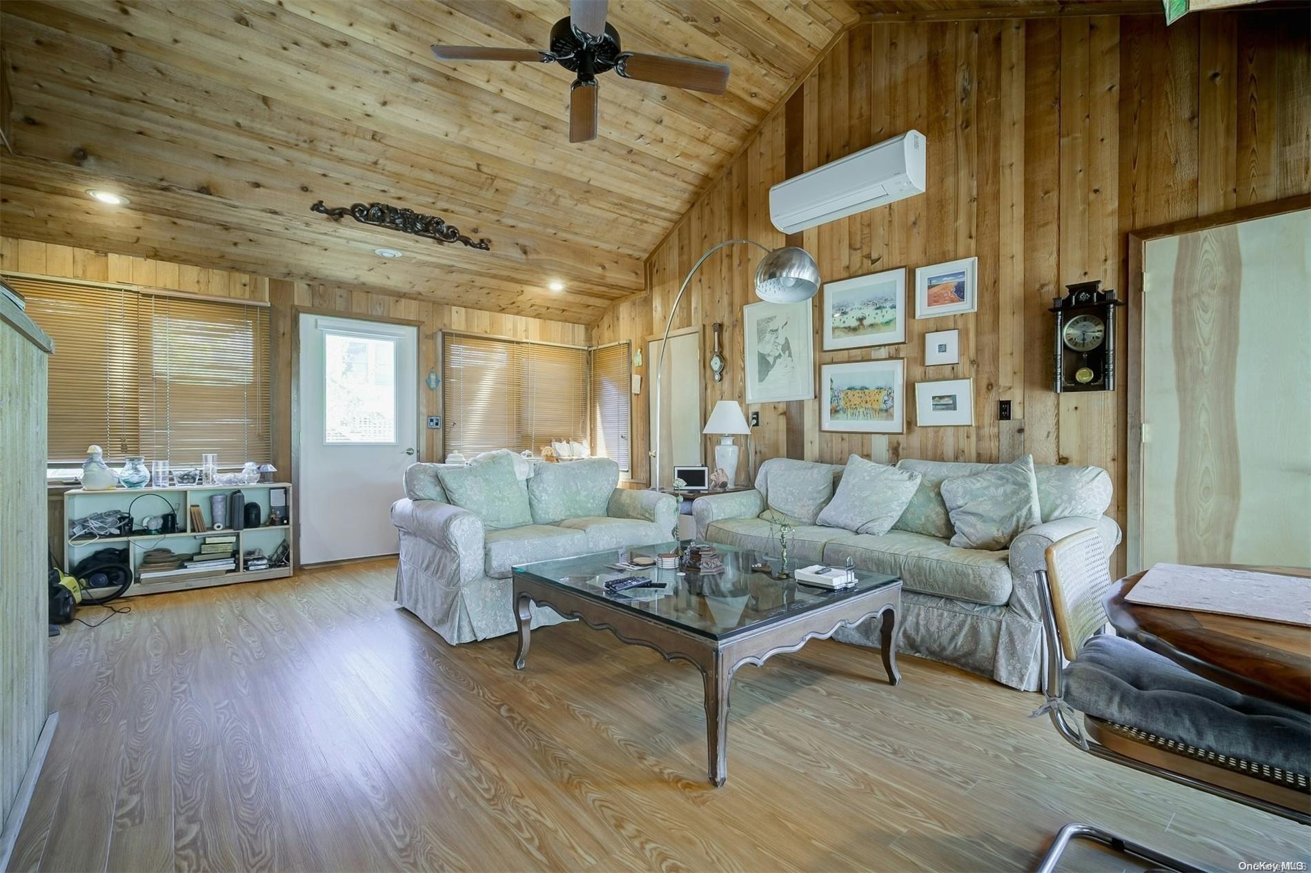 Single Family Ocean Breeeze  Suffolk County, NY 11770, MLS-L3592370-4
