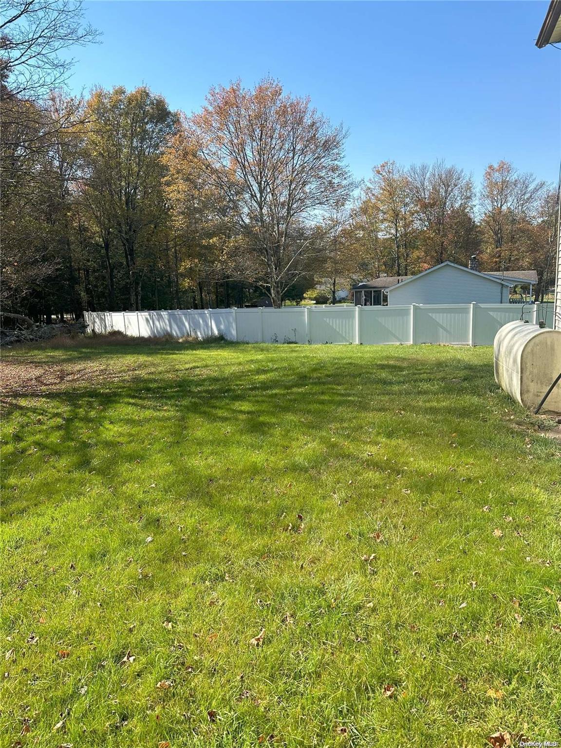 Single Family Katrina Falls  Sullivan County, NY 12775, MLS-L3592378-10