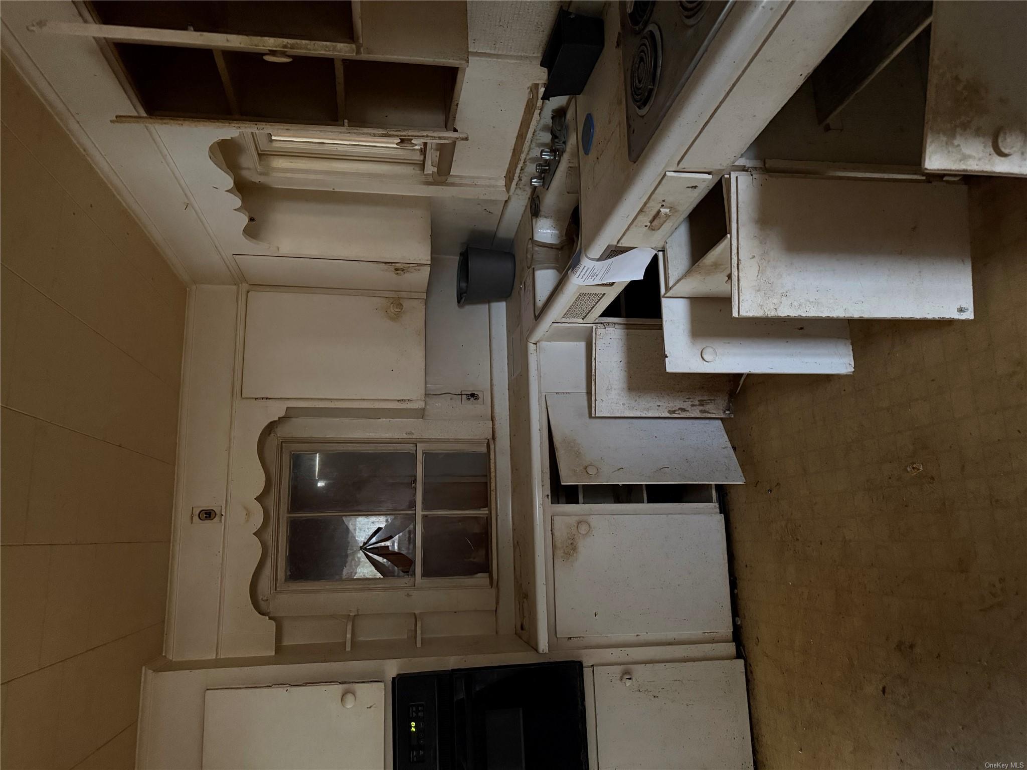 Single Family Katrina Falls  Sullivan County, NY 12775, MLS-L3592378-5