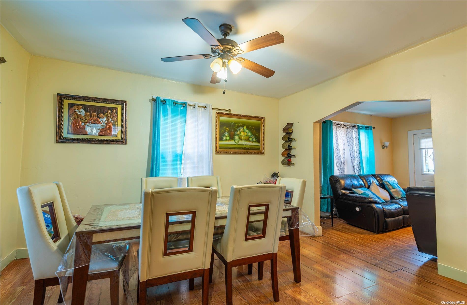 Single Family Yale  Nassau County, NY 11550, MLS-L3592402-10