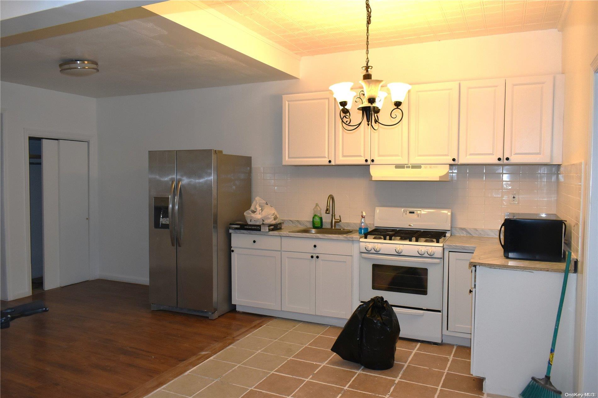 Apartment Etna Street  Brooklyn, NY 11208, MLS-L3592527-10