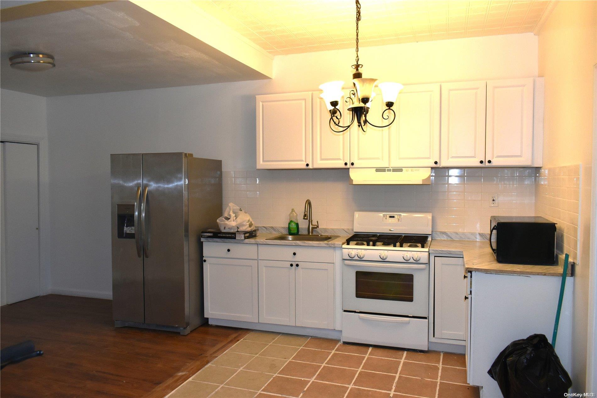 Apartment Etna Street  Brooklyn, NY 11208, MLS-L3592527-12