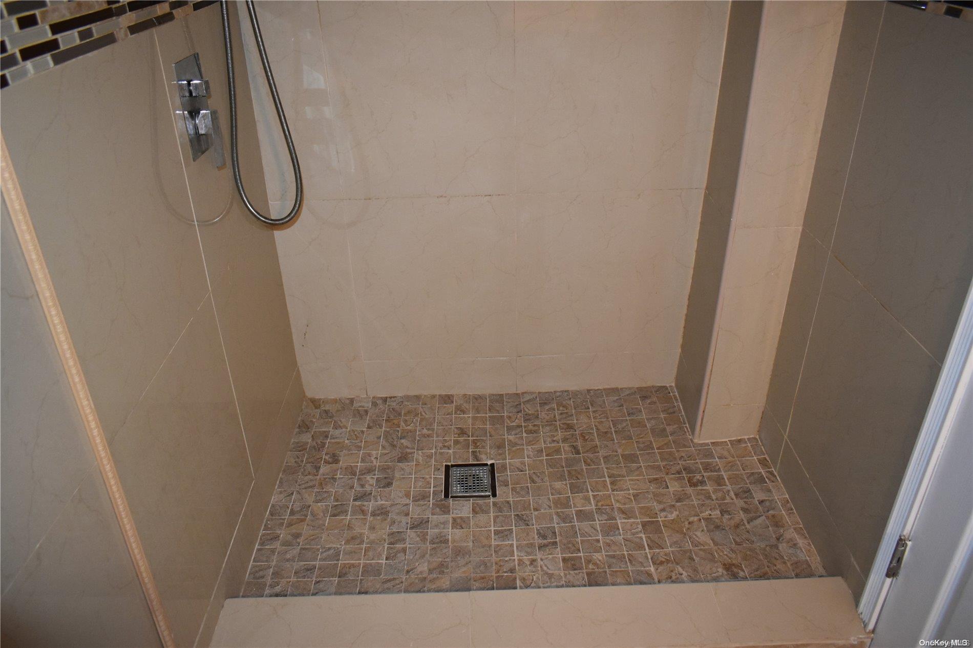 Apartment Etna Street  Brooklyn, NY 11208, MLS-L3592527-16