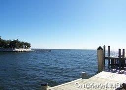 Single Family Bayberry  Suffolk County, NY 11751, MLS-L3592552-7