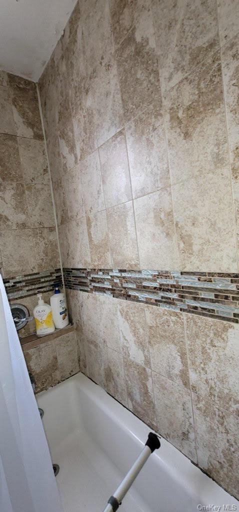 Single Family Metropolitan Ave  Queens, NY 11374, MLS-L3592590-7