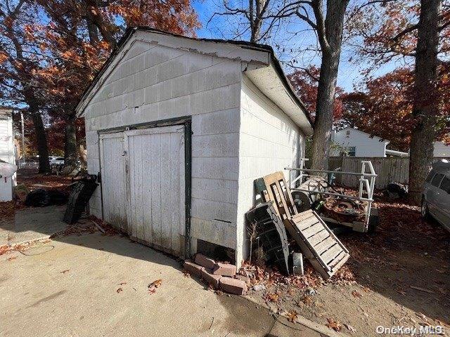 Single Family Jayne  Suffolk County, NY 11776, MLS-L3592611-3
