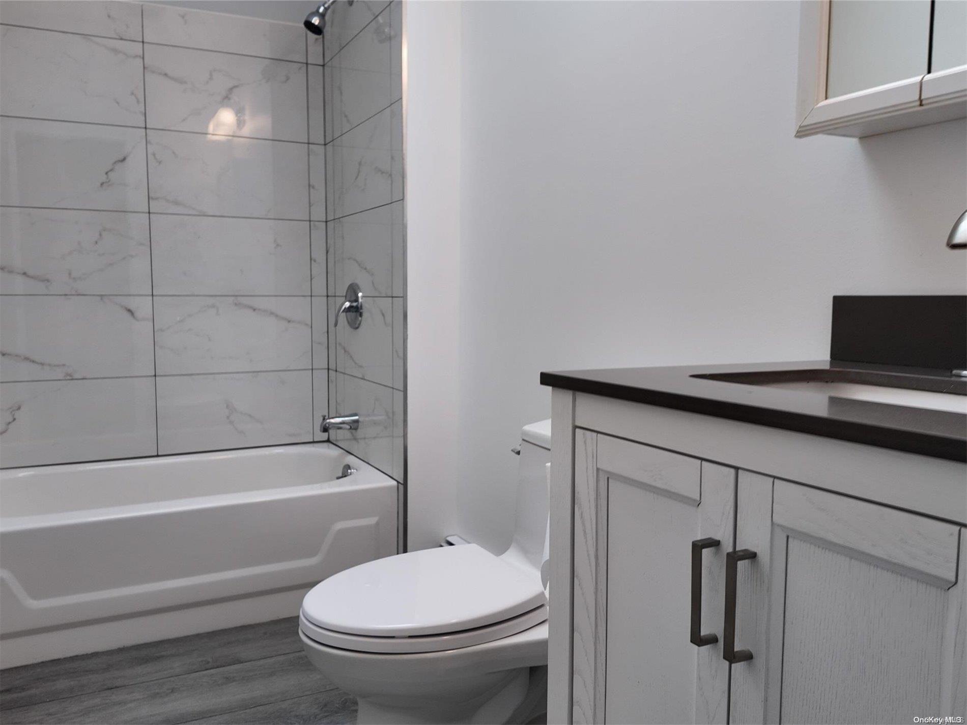 Single Family Whittier  Suffolk County, NY 11951, MLS-L3592902-14