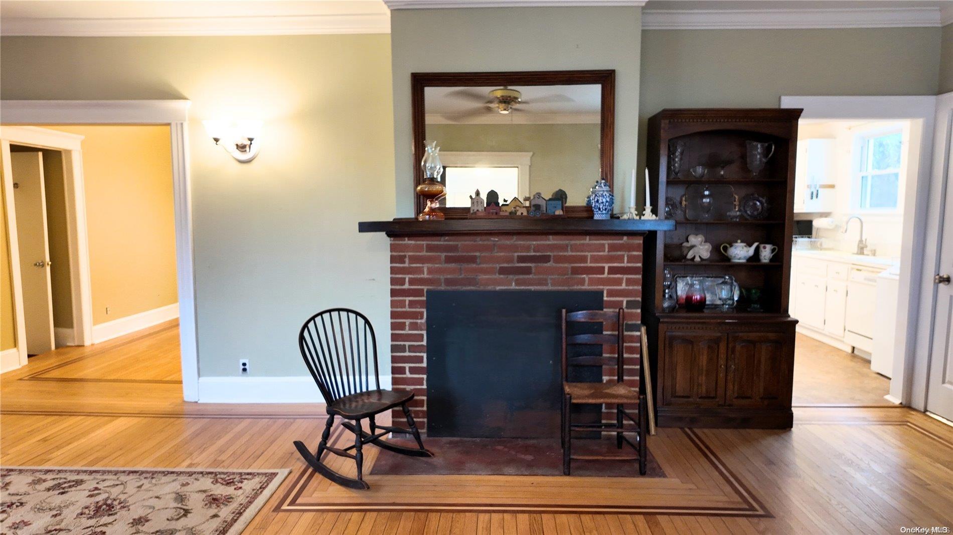 Single Family Whittier  Suffolk County, NY 11951, MLS-L3592902-4