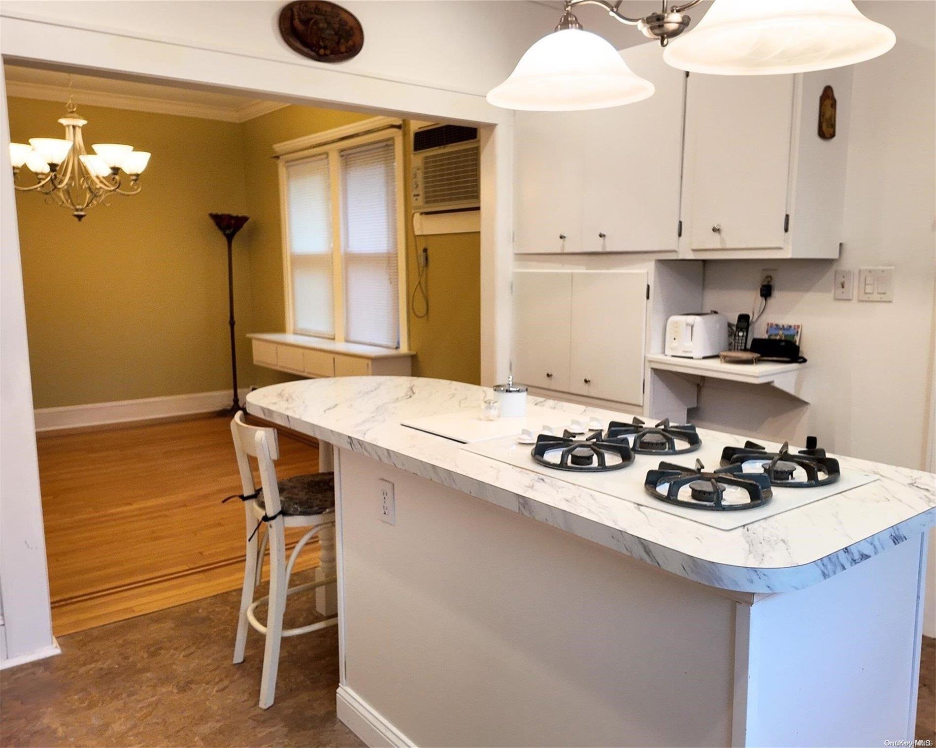 Single Family Whittier  Suffolk County, NY 11951, MLS-L3592902-8