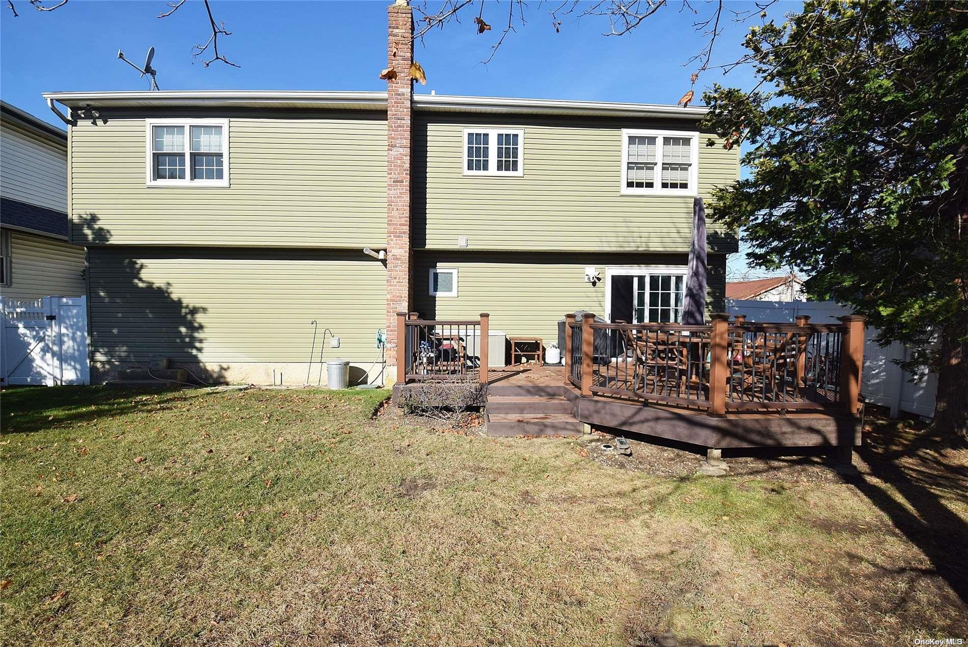 Single Family Mckinley  Nassau County, NY 11510, MLS-L3592924-23