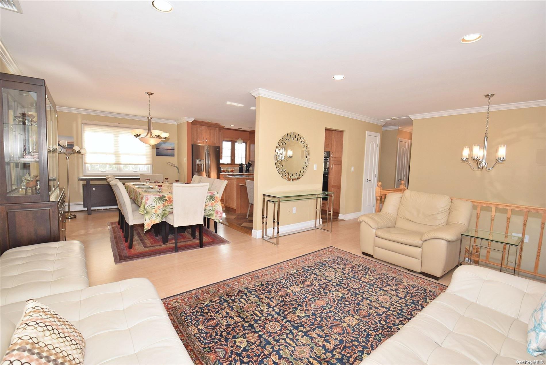 Single Family Mckinley  Nassau County, NY 11510, MLS-L3592924-6