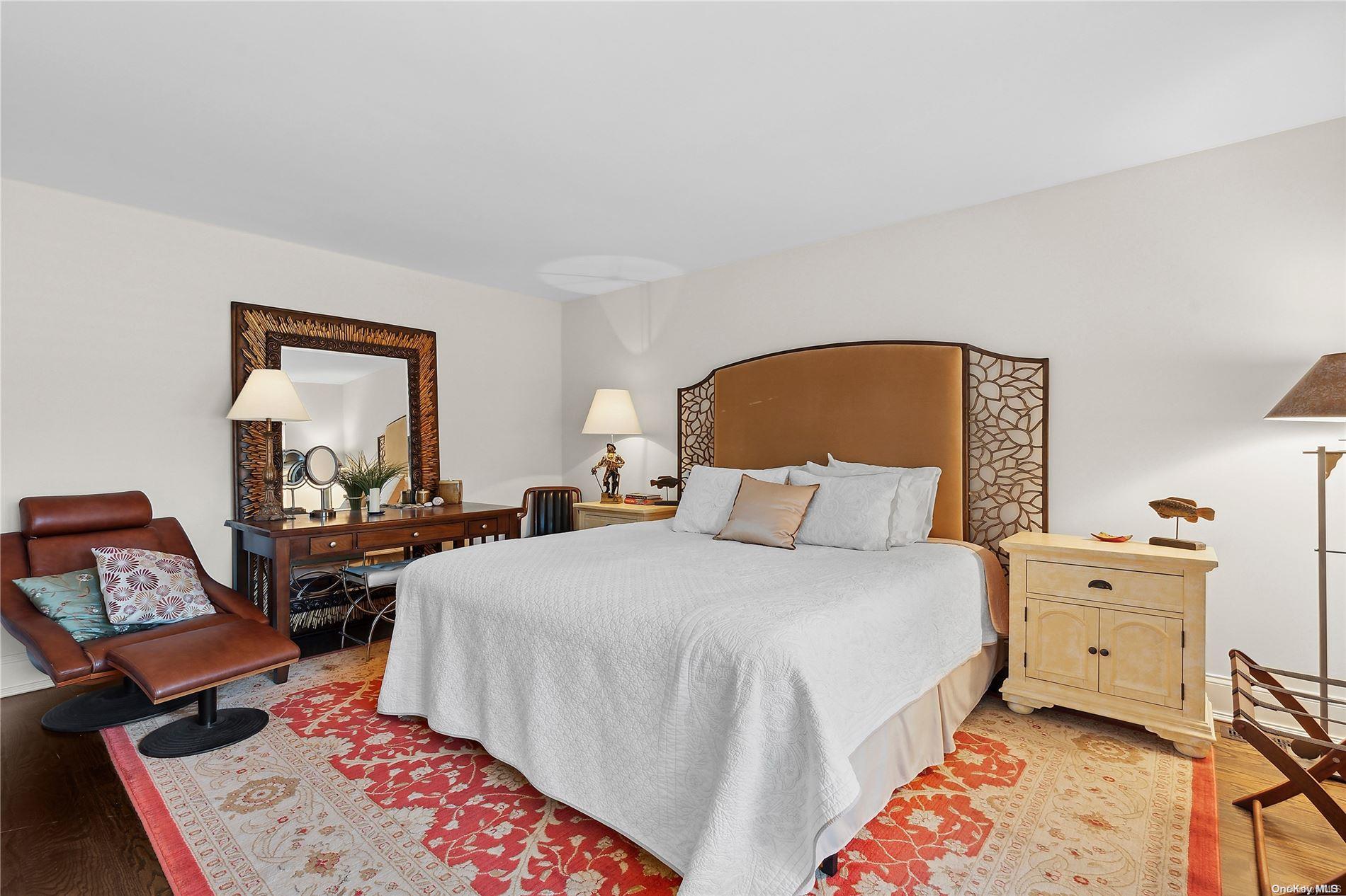Single Family Sunshine  Suffolk County, NY 11964, MLS-L3592958-12