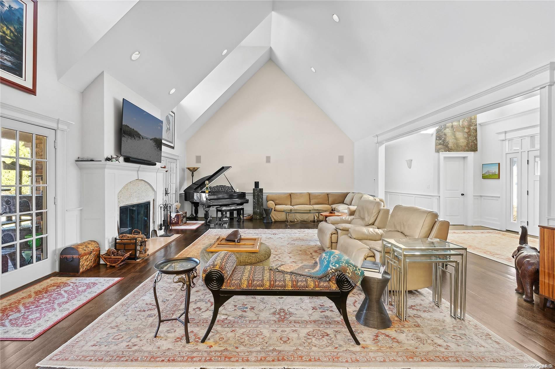 Single Family Sunshine  Suffolk County, NY 11964, MLS-L3592958-7