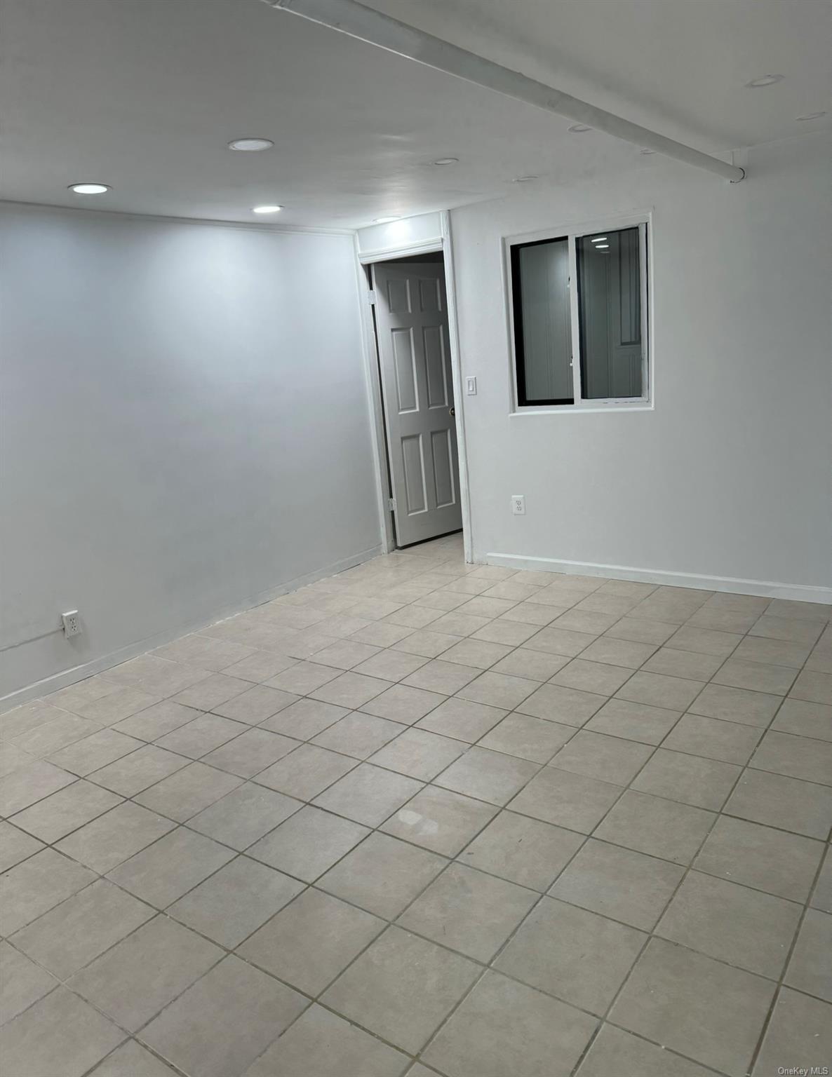 Single Family Jewel  Queens, NY 11367, MLS-L3592989-5