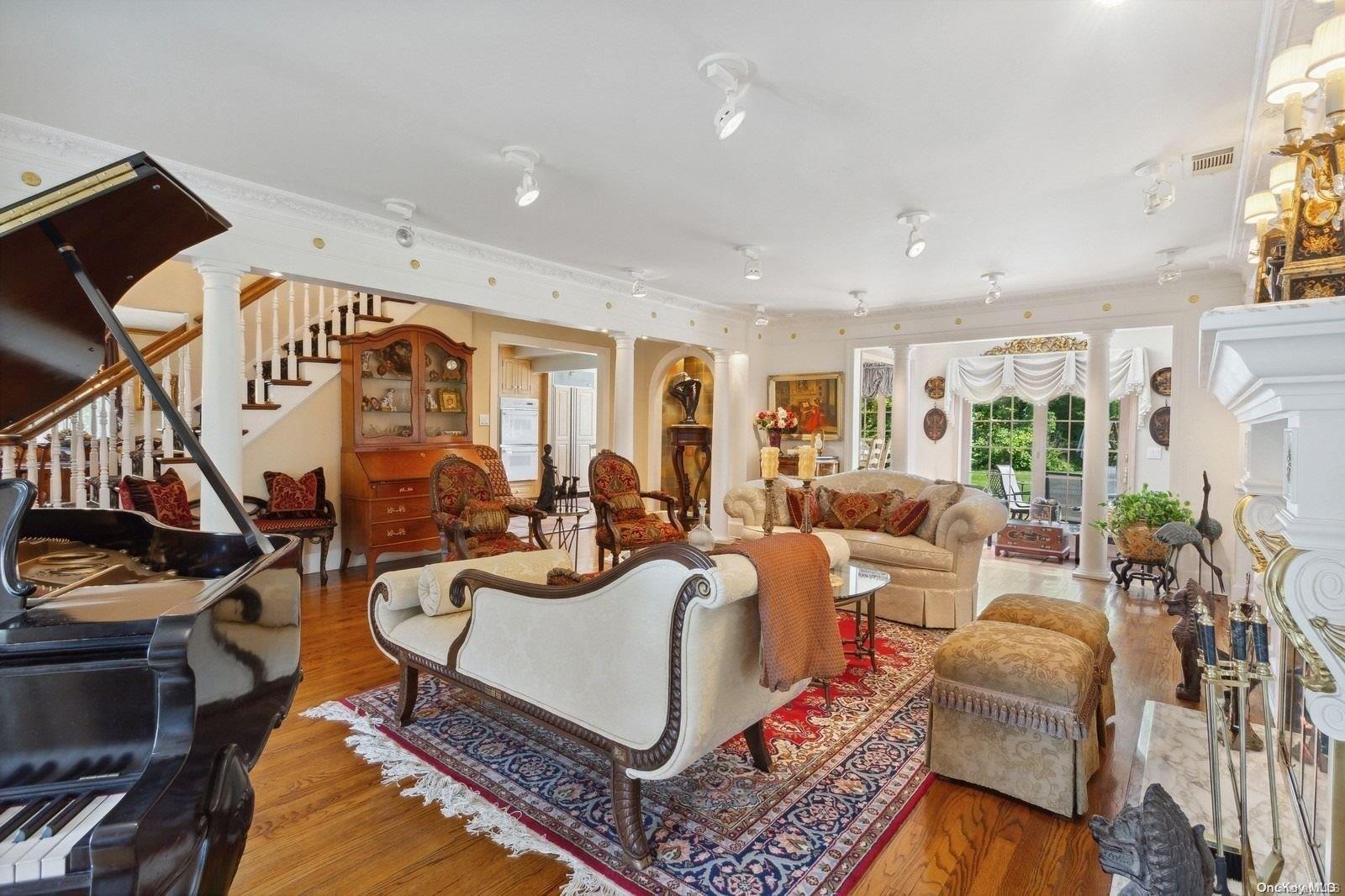 Single Family Harbor  Nassau County, NY 11557, MLS-L3593014-11