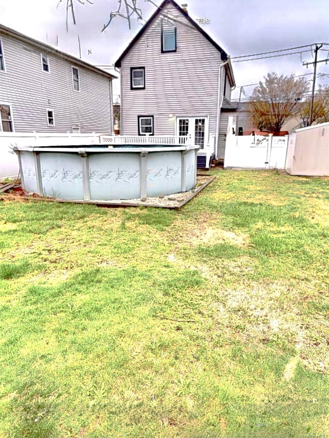 Single Family Laurel  Nassau County, NY 11550, MLS-L3593046-20