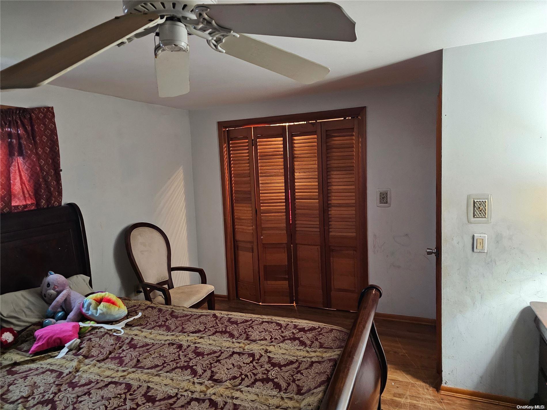 Single Family Patricia  Nassau County, NY 11758, MLS-L3593090-5