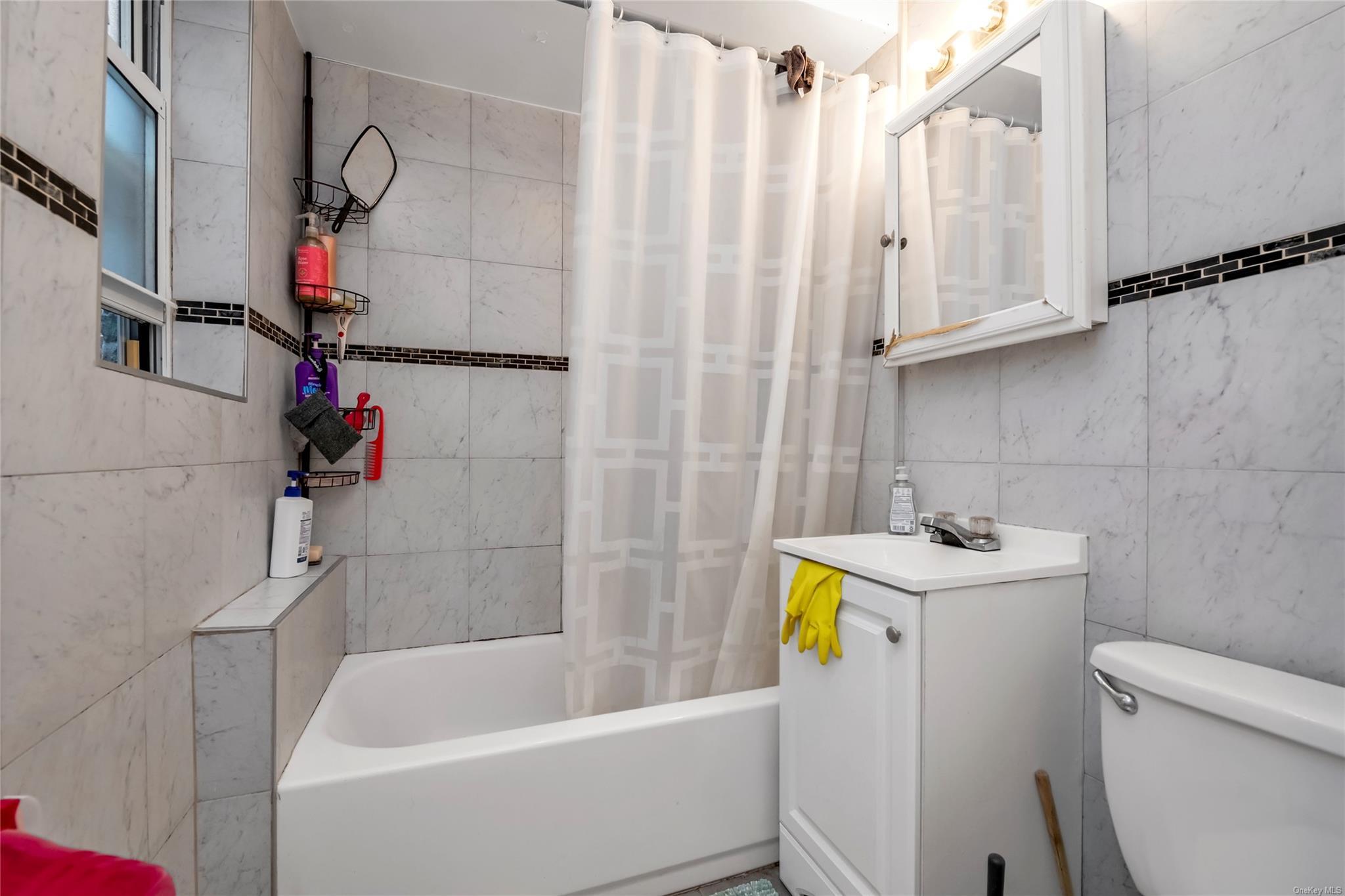 Single Family Avenue N  Brooklyn, NY 11234, MLS-L3593094-13
