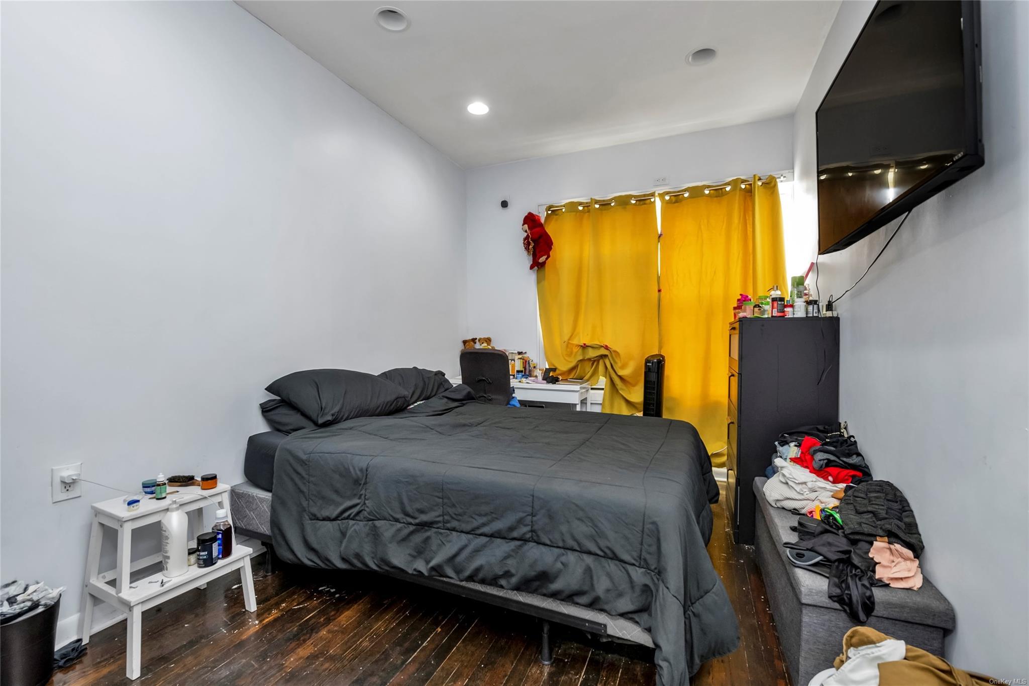 Commercial Sale Avenue N  Brooklyn, NY 11234, MLS-L3593096-11
