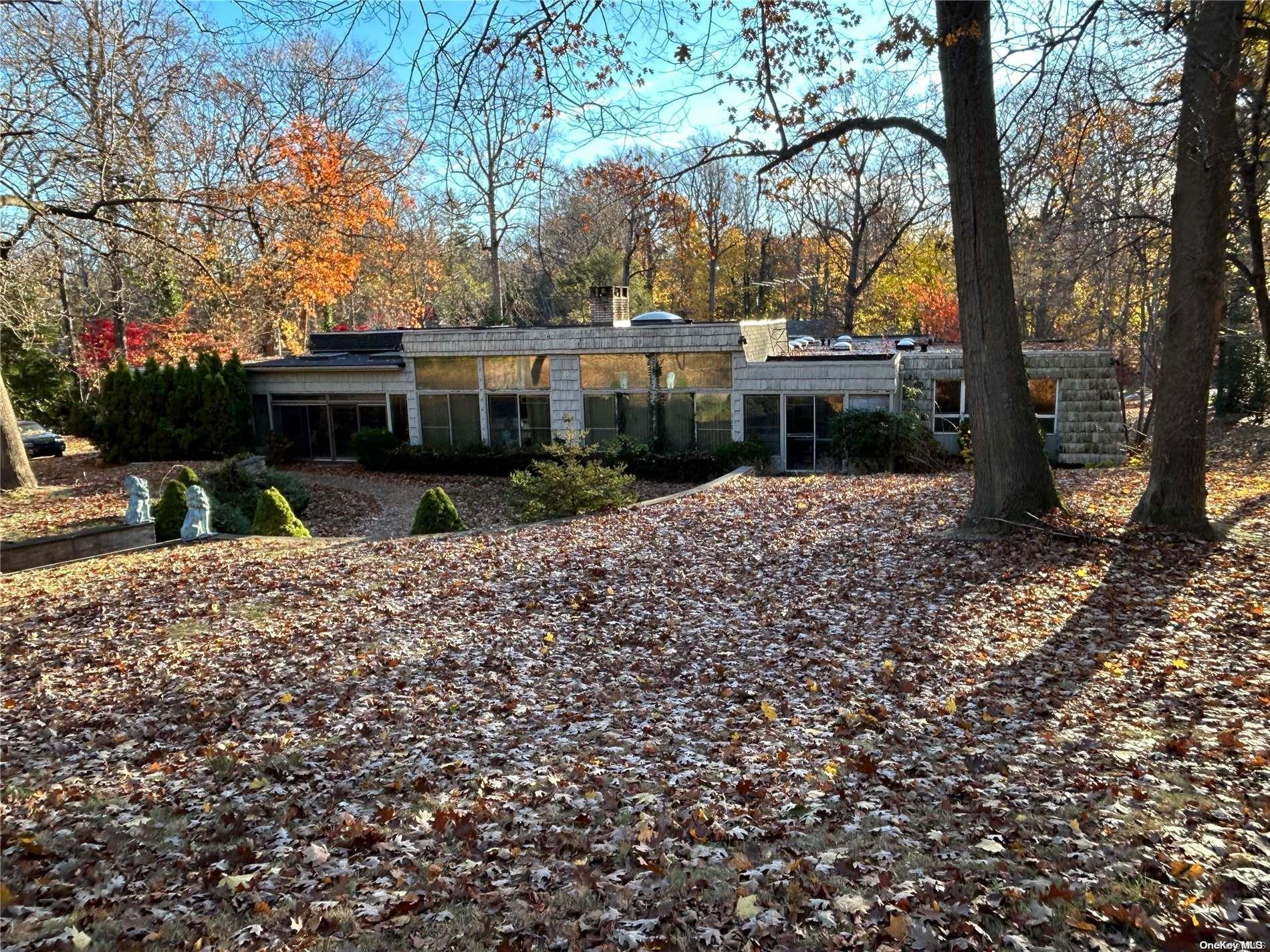 Single Family Sousa  Nassau County, NY 11050, MLS-L3593105-4