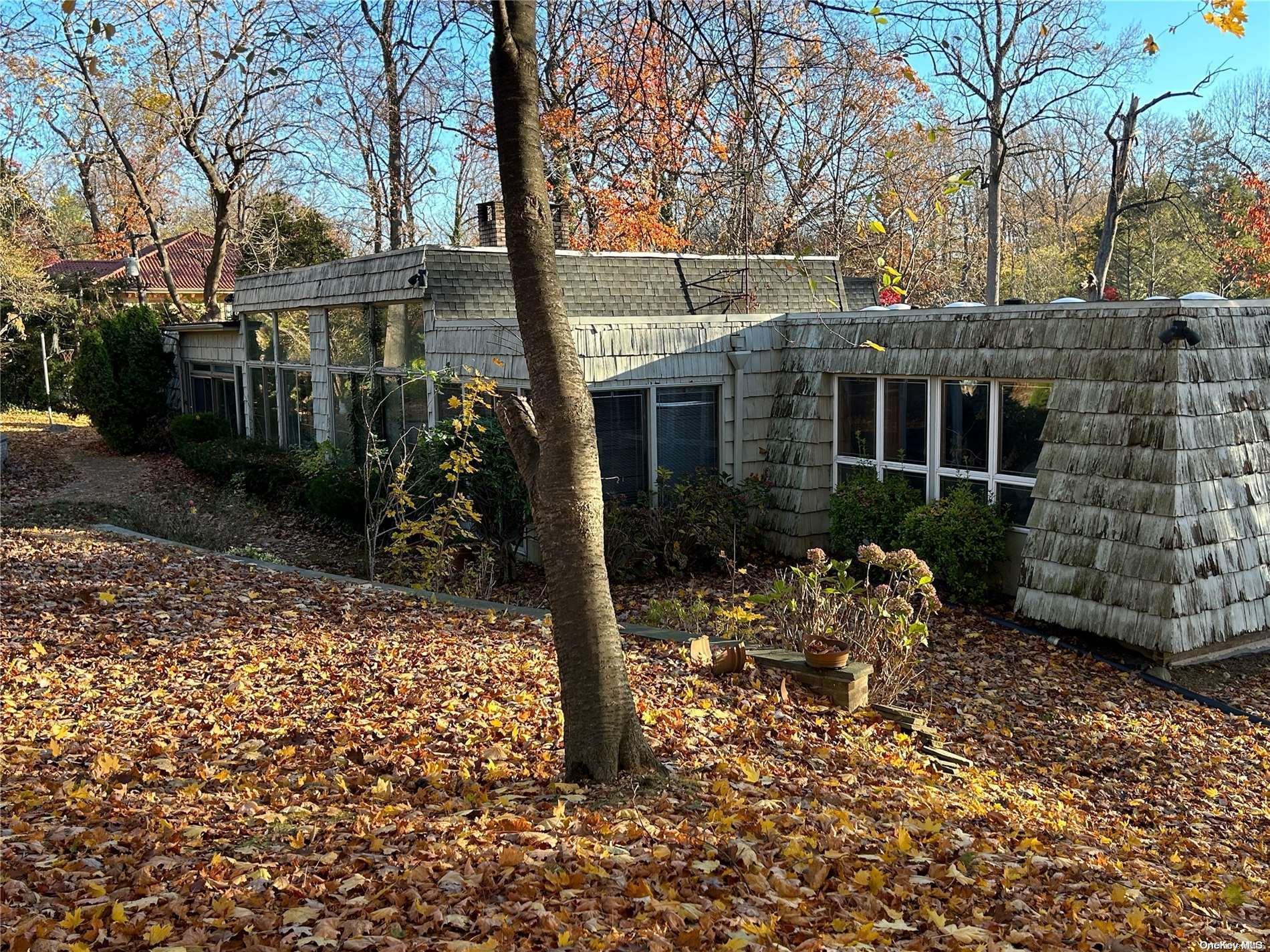Single Family Sousa  Nassau County, NY 11050, MLS-L3593105-9