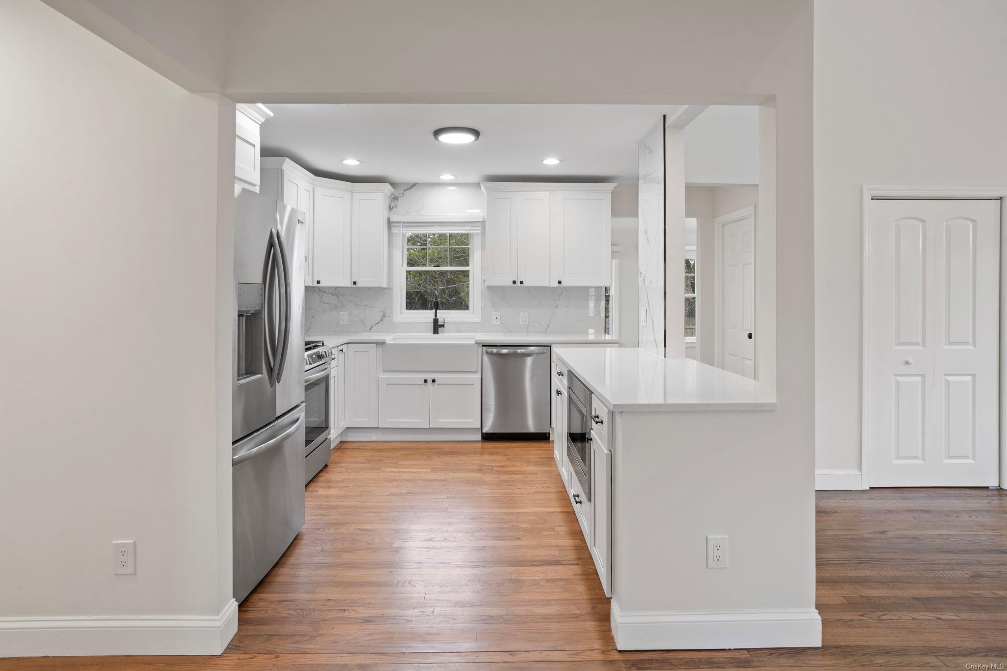 Single Family Northville  Suffolk County, NY 11901, MLS-L3593141-12
