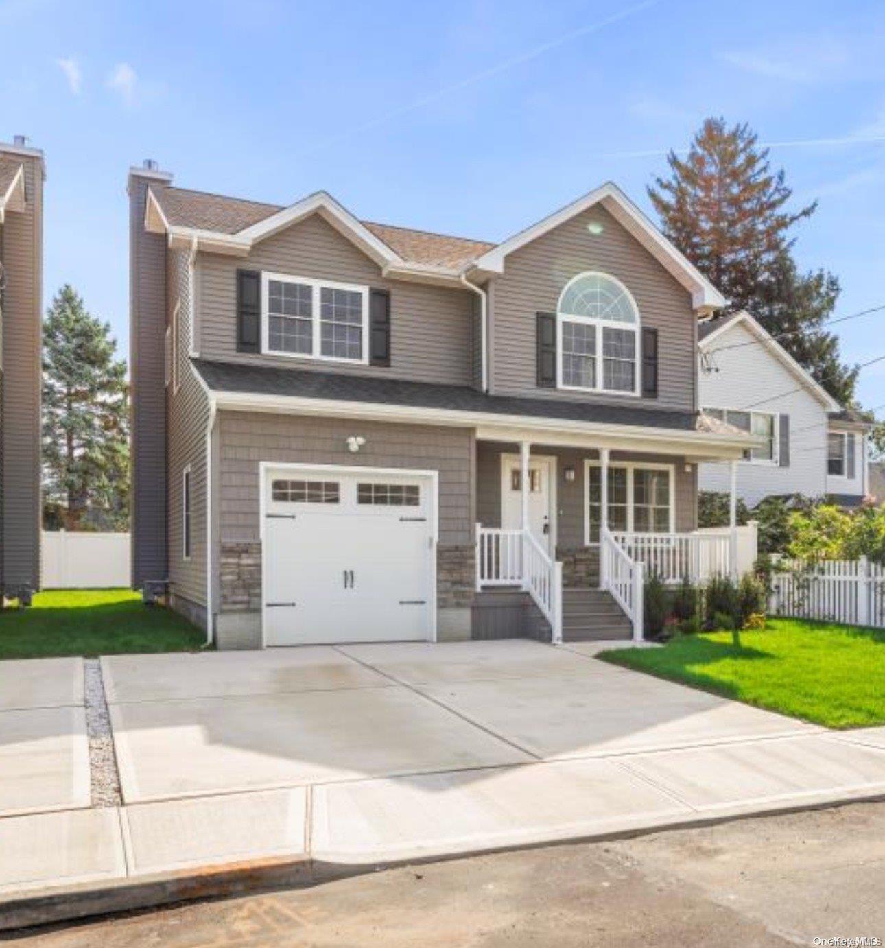 Single Family Beechwood  Nassau County, NY 11575, MLS-L3593153-2