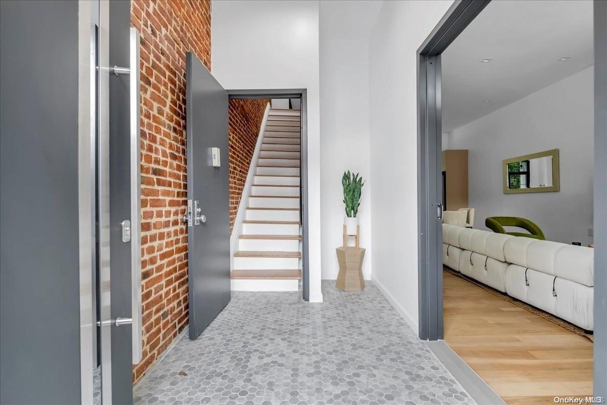Single Family Halsey  Brooklyn, NY 11233, MLS-L3593292-5