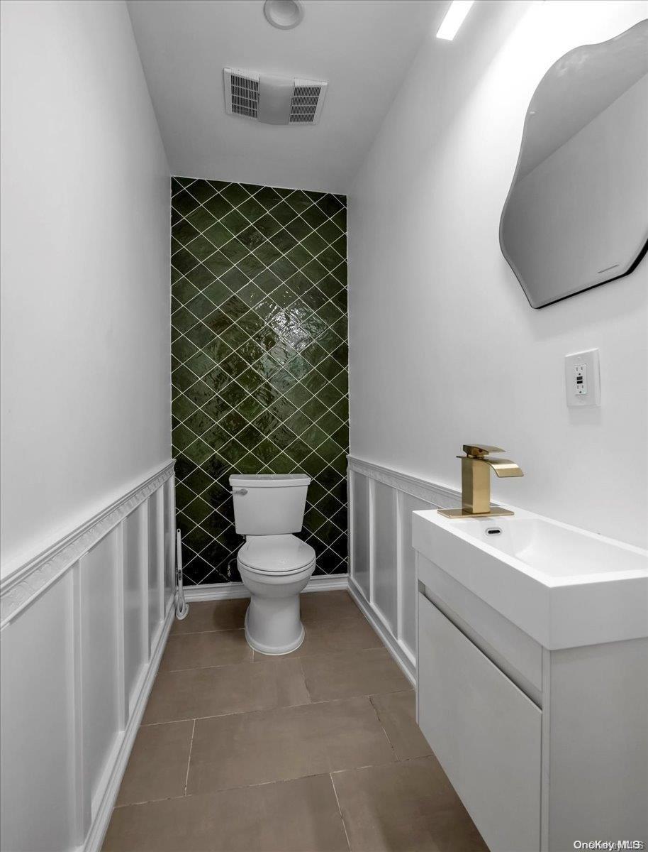 Single Family Halsey  Brooklyn, NY 11233, MLS-L3593292-8