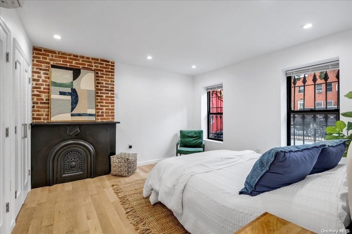 Single Family Halsey  Brooklyn, NY 11233, MLS-L3593292-9