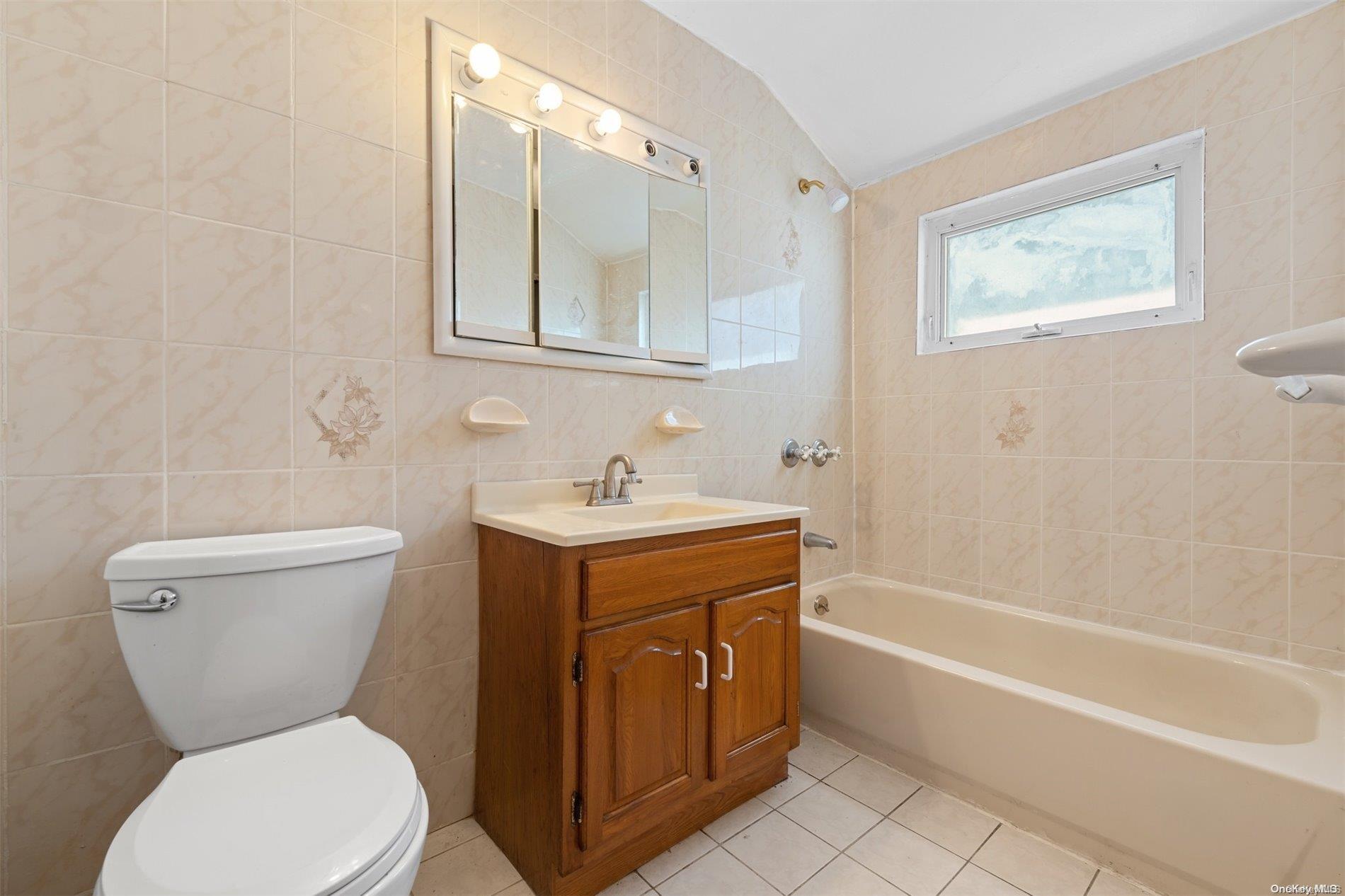 Single Family 74th  Brooklyn, NY 11234, MLS-L3593343-22