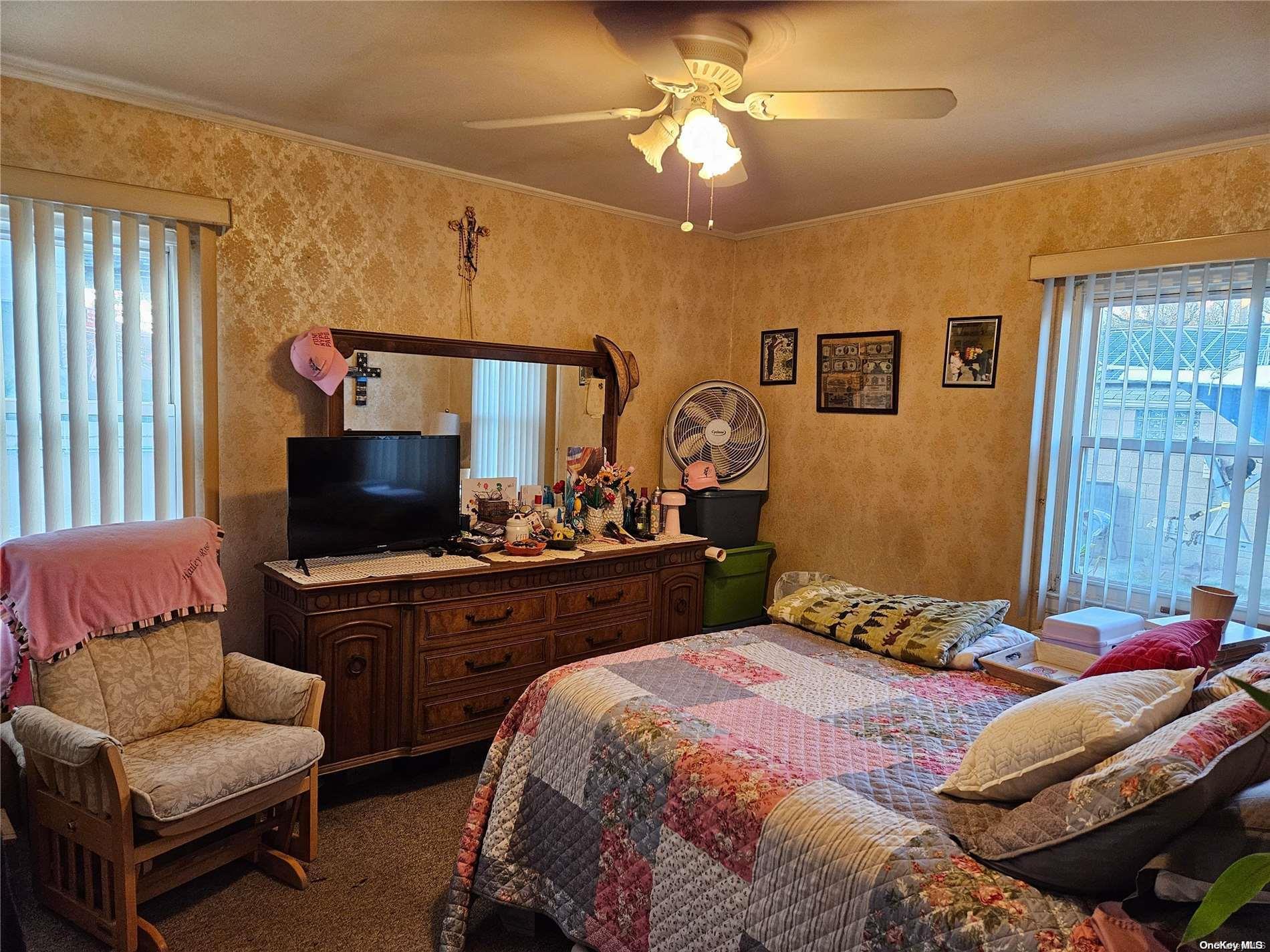 Single Family 4th  Queens, NY 11357, MLS-L3593375-6