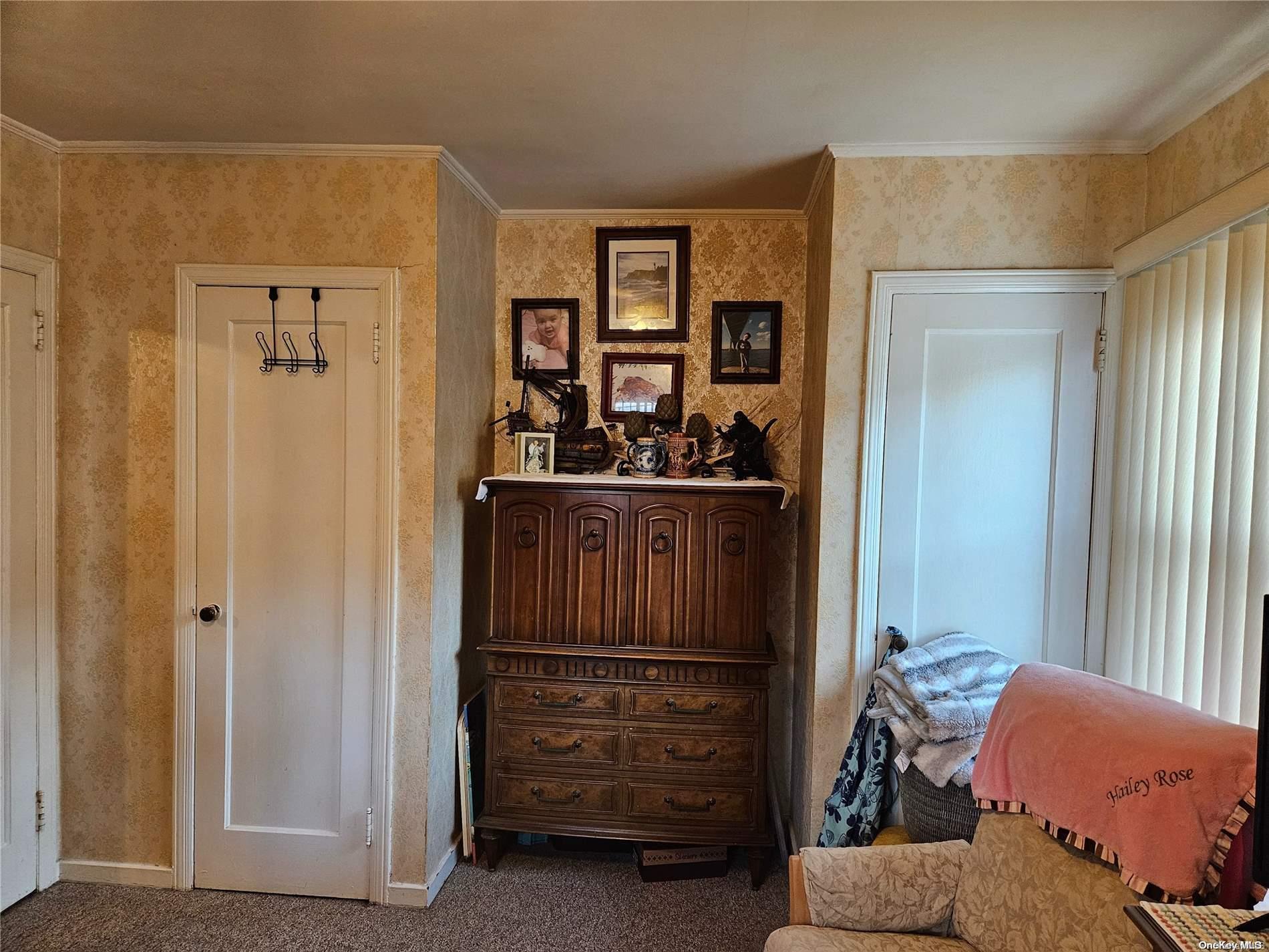 Single Family 4th  Queens, NY 11357, MLS-L3593375-7