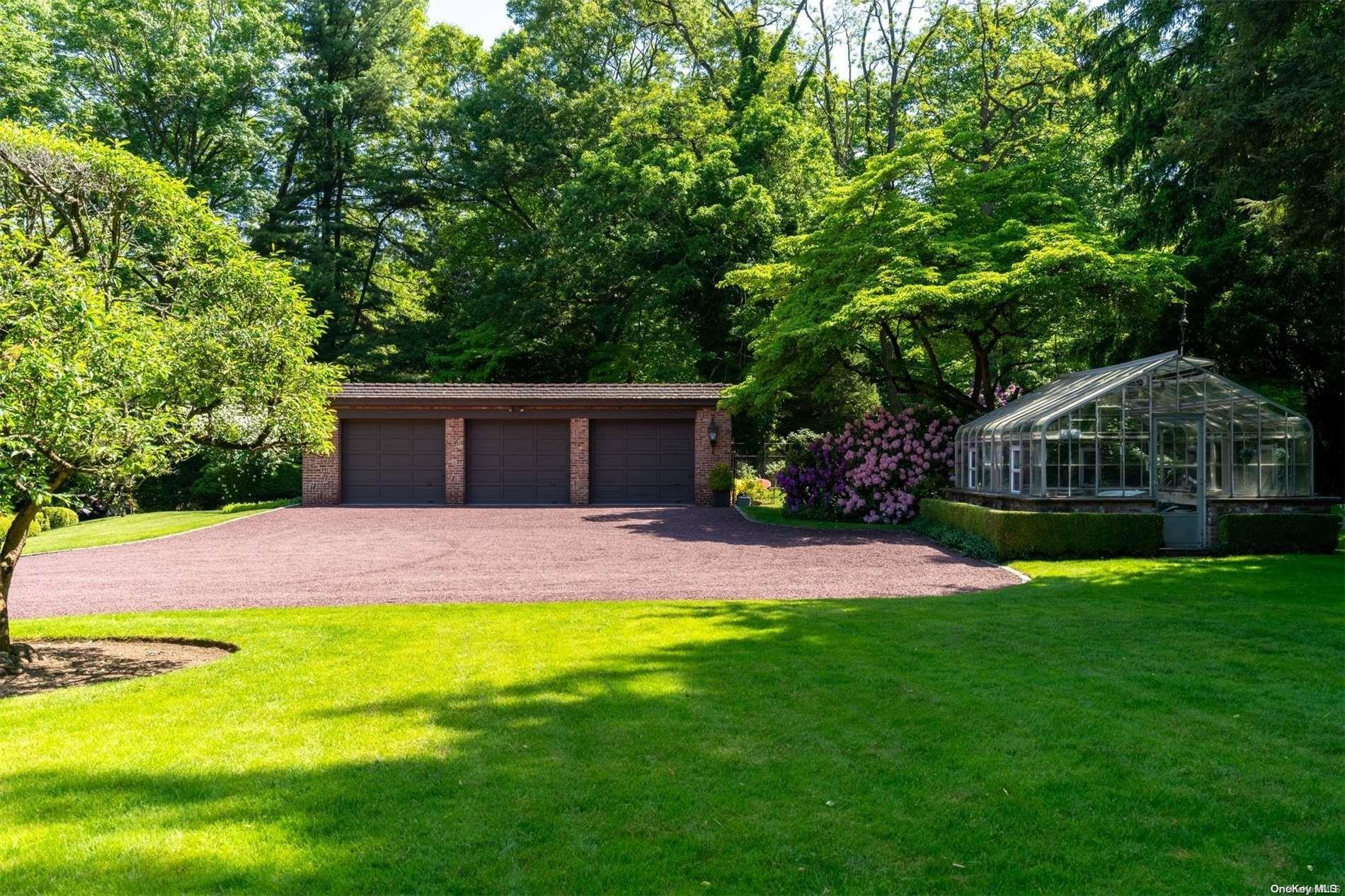 Single Family Piping Rock  Nassau County, NY 11560, MLS-L3593516-29