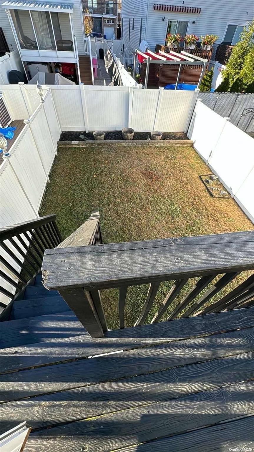 Single Family Mill  Staten Island, NY 10306, MLS-L3593518-11