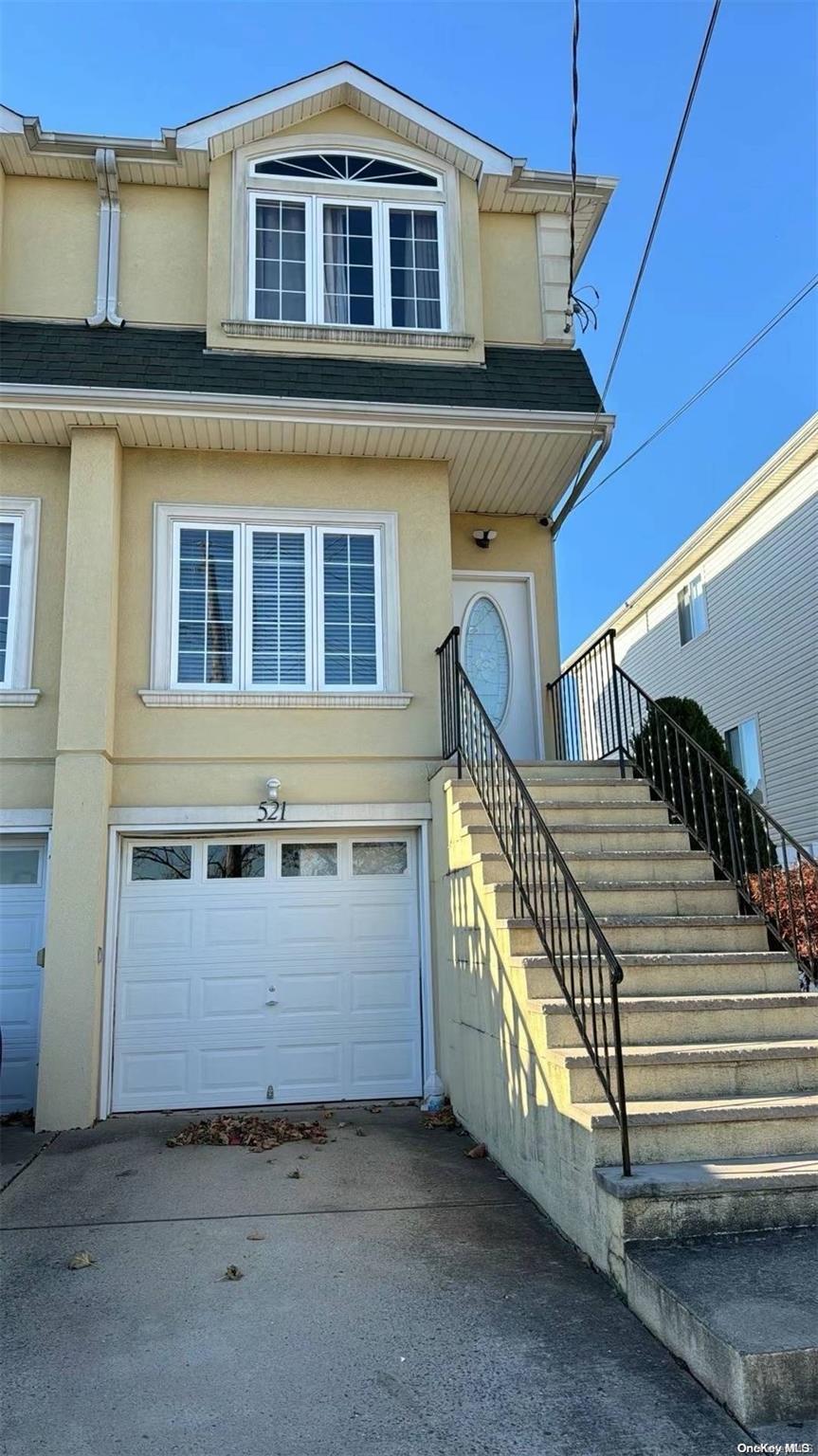 Single Family Mill  Staten Island, NY 10306, MLS-L3593518-2