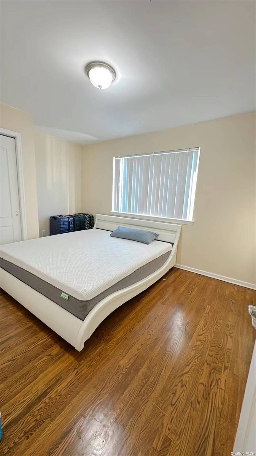 Single Family Mill  Staten Island, NY 10306, MLS-L3593518-8