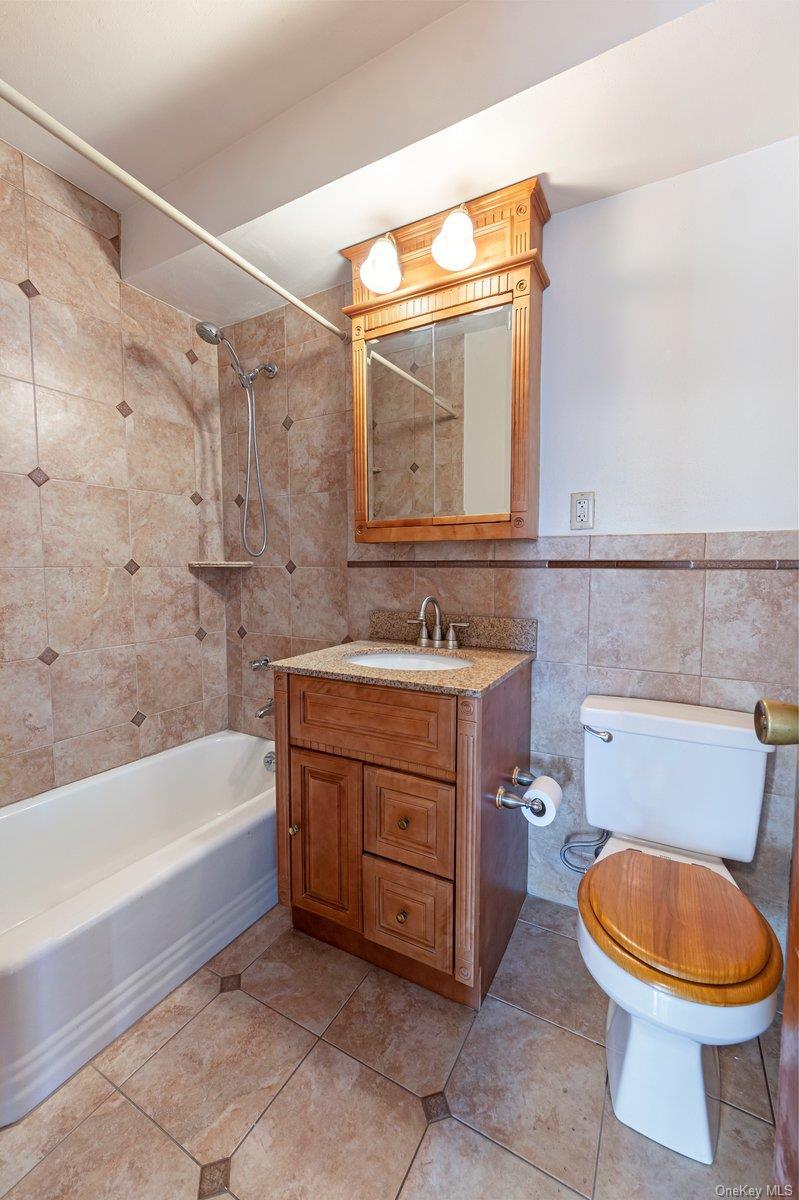 Coop Middletown  Bronx, NY 10461, MLS-L3593608-12