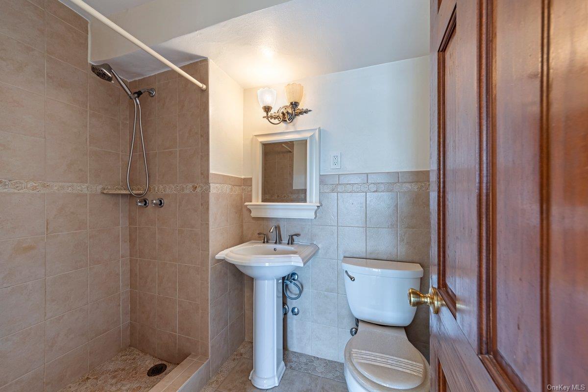 Coop Middletown  Bronx, NY 10461, MLS-L3593608-16
