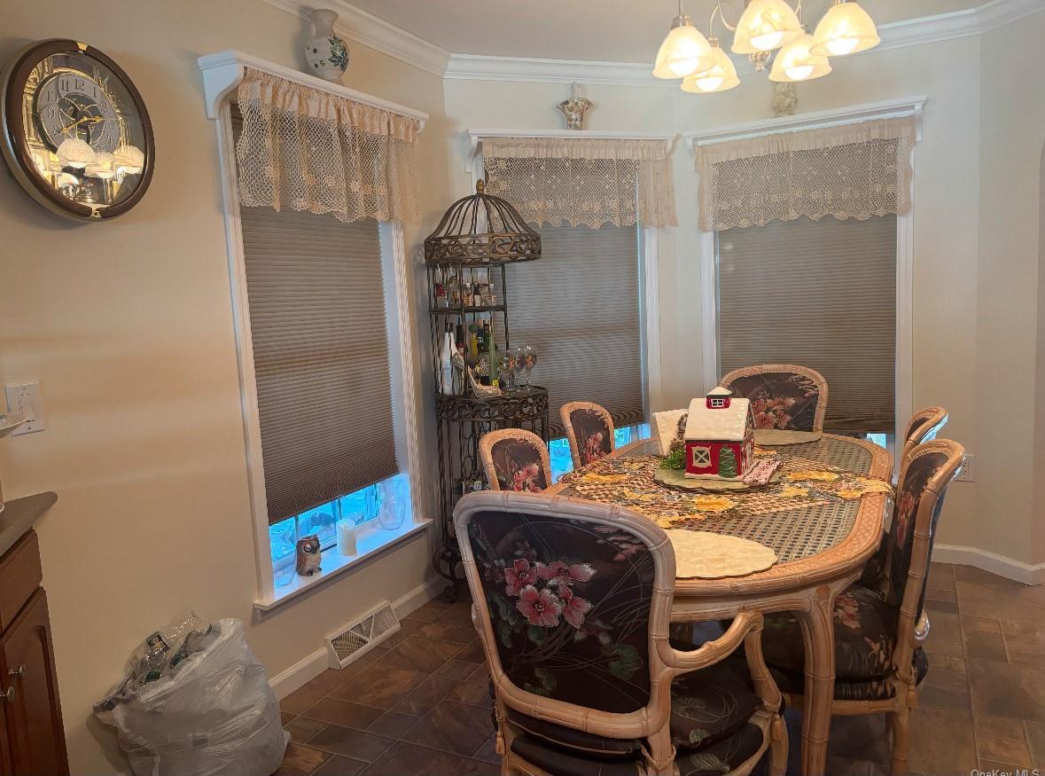 Condo Old Country  Suffolk County, NY 11901, MLS-L3593702-7
