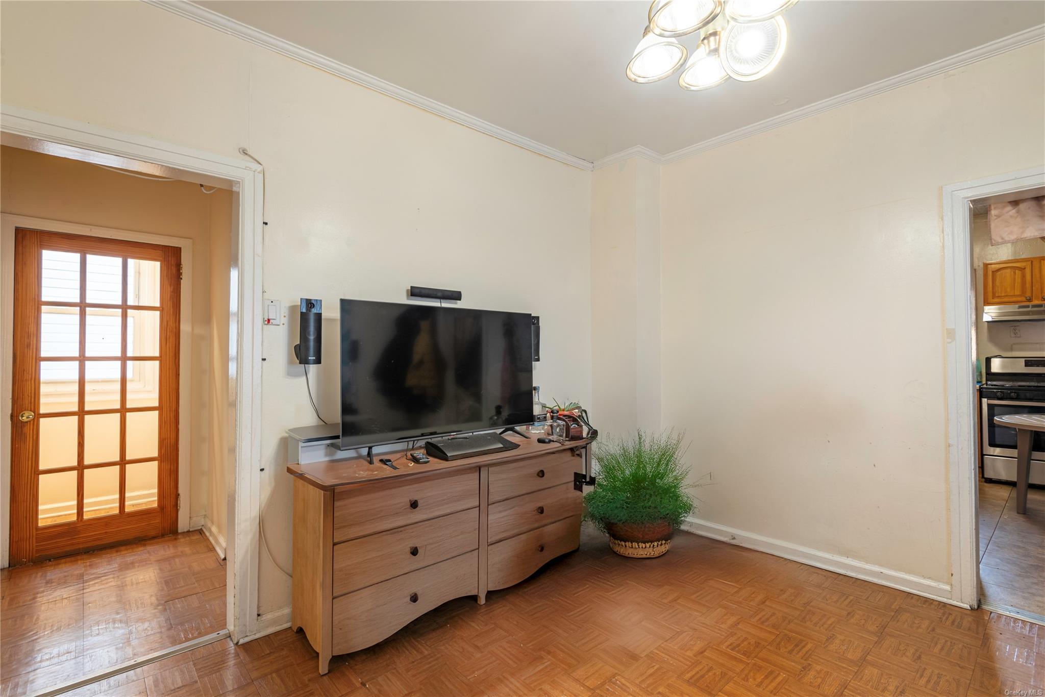 Single Family 44th  Queens, NY 11373, MLS-L3593783-13