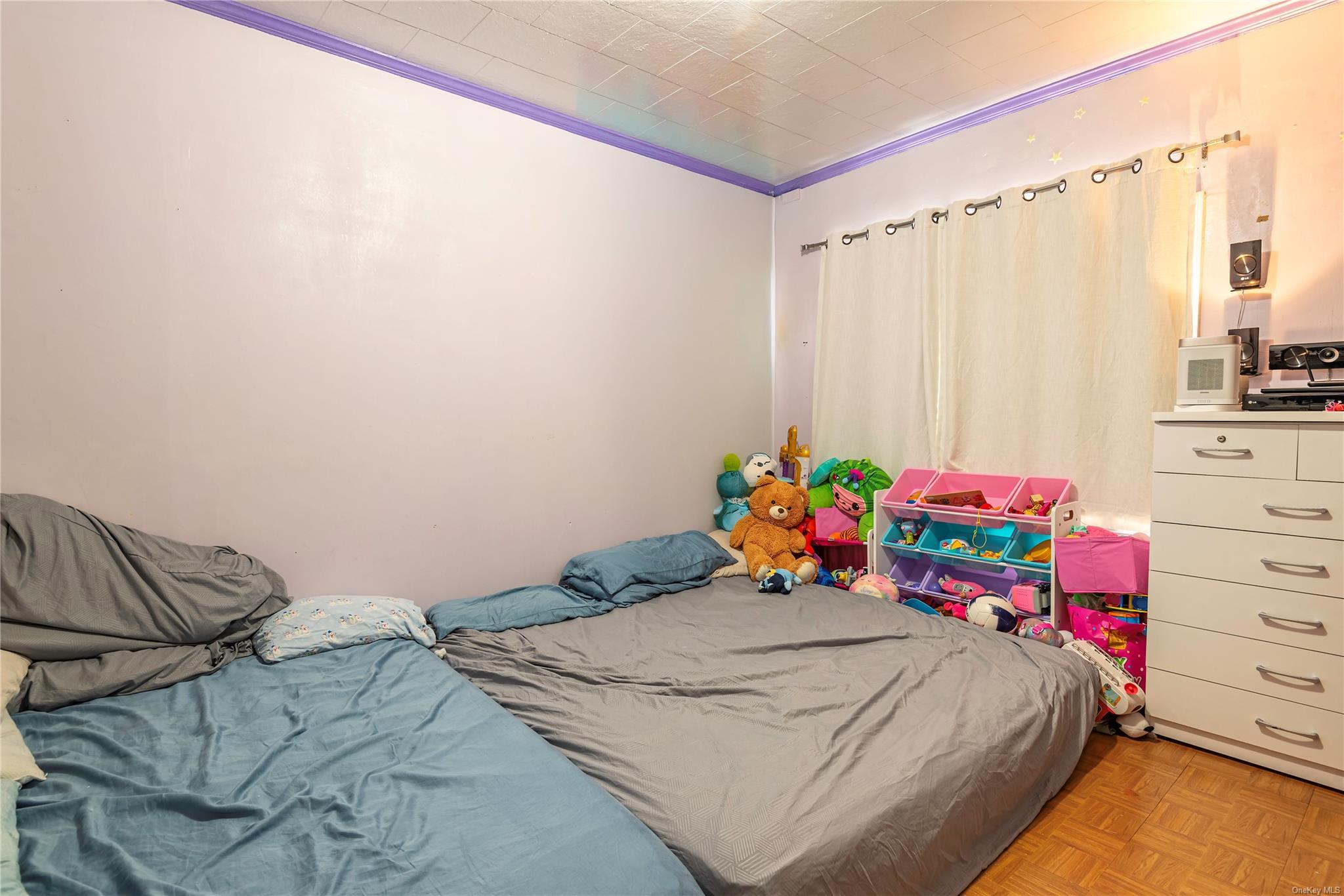 Single Family 44th  Queens, NY 11373, MLS-L3593783-16