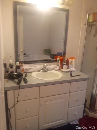 Single Family Margin  Suffolk County, NY 11967, MLS-L3593847-49