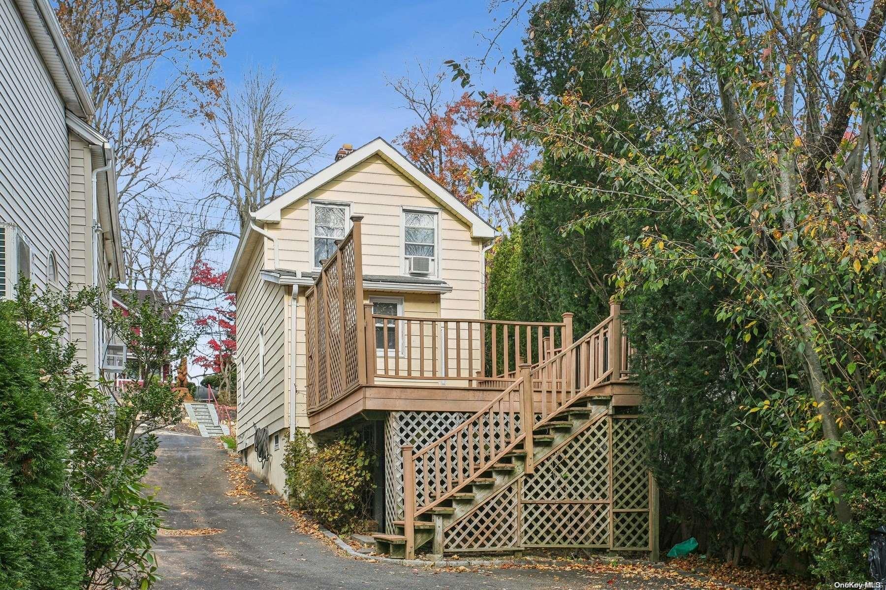 Single Family Davis  Nassau County, NY 11560, MLS-L3593889-16