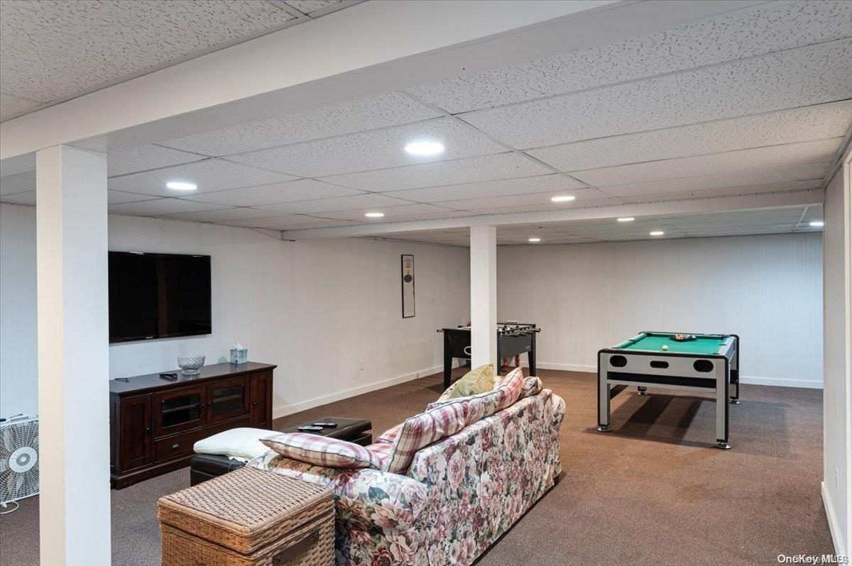 Single Family Van Scoys  Suffolk County, NY 11937, MLS-L3593892-16