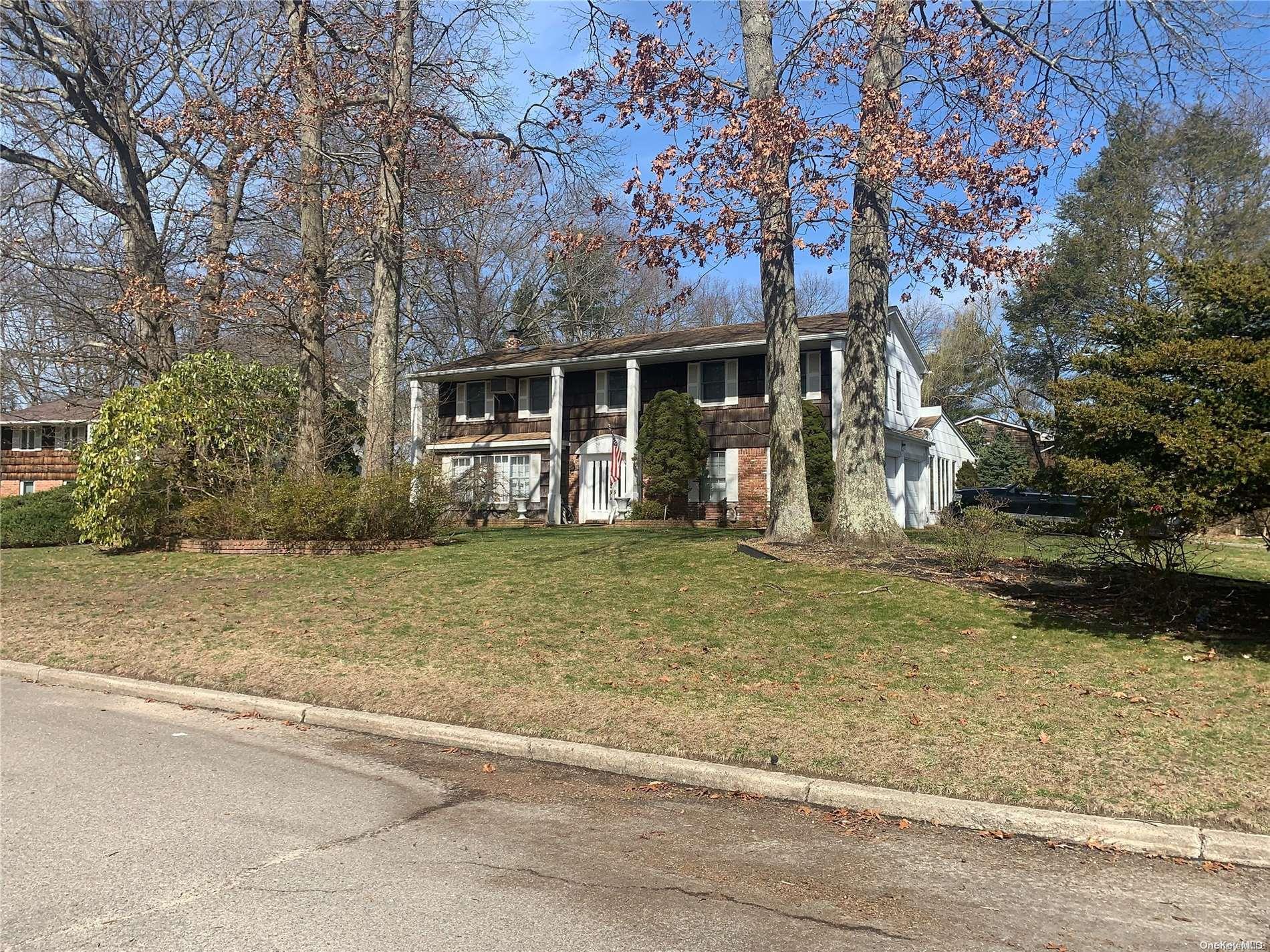 Single Family Ellen  Suffolk County, NY 11755, MLS-LP1430301-3